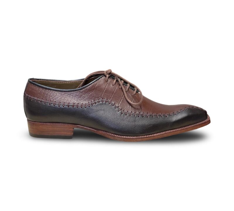 Two-Tone Burgundy and Brown Wholecut Shoes For Men - Image 4